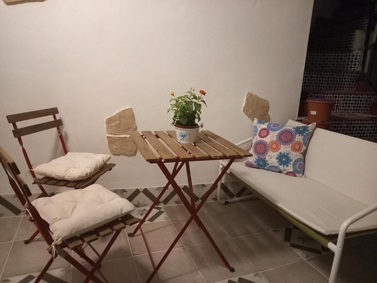 Guesthouse Jazmines Mozarabes # Wifi Baena Exterior photo